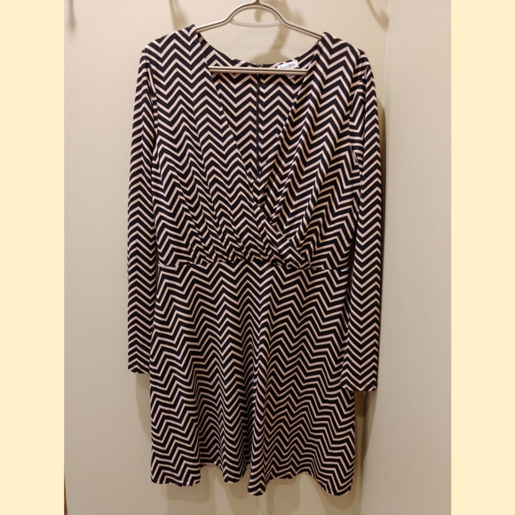 Love Fire Chevron Long Sleeved Tunic or Dress - Picture 2 of 6